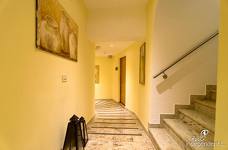 Wellness Hotel Engel - Rampe Saunalandschaft mit Entspannungbecken